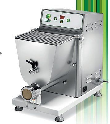 Машина для производства макаронных изделий Fimar PF40E